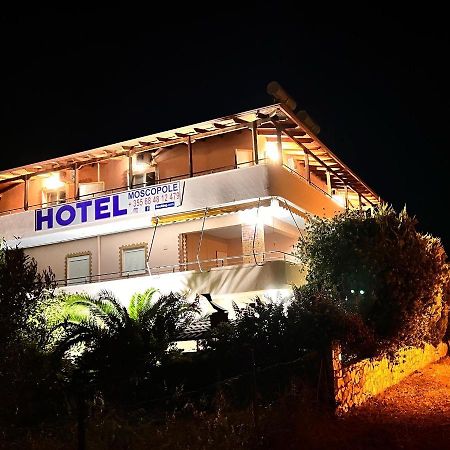 Hotel Moscopole Ksamil Exteriér fotografie