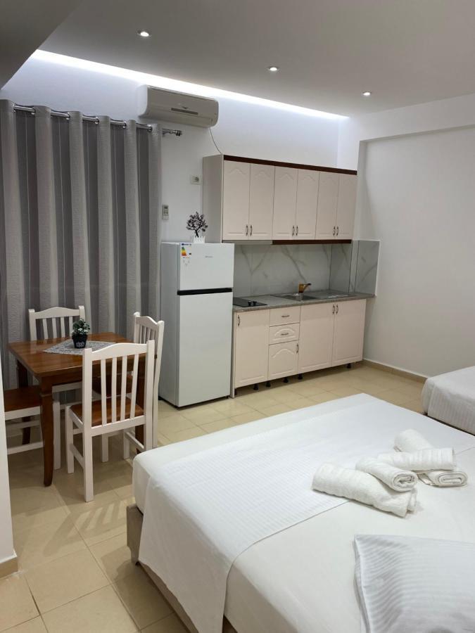 Hotel Moscopole Ksamil Exteriér fotografie