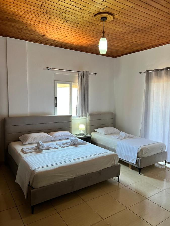 Hotel Moscopole Ksamil Exteriér fotografie
